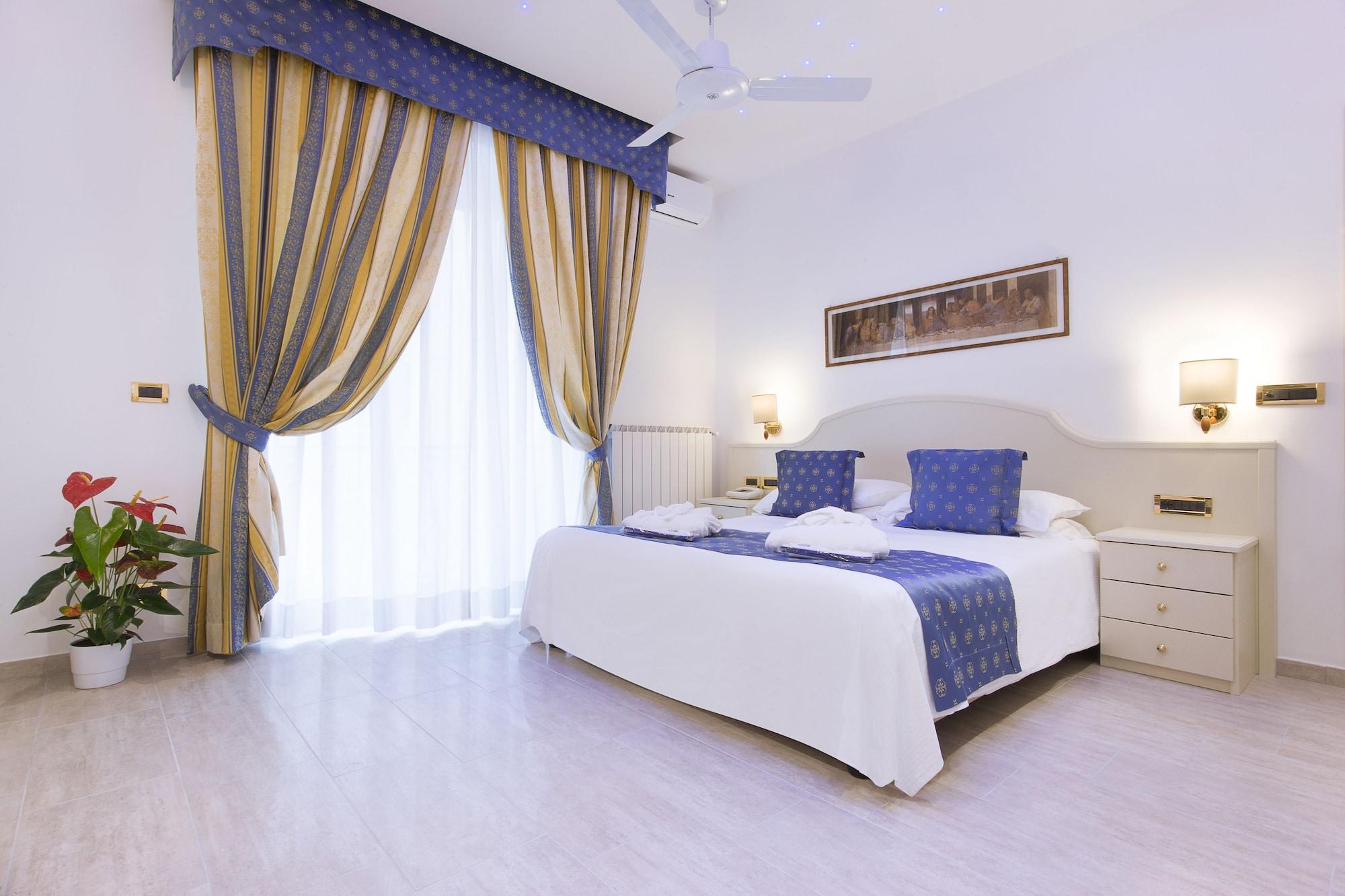 Hotel Ristorante Toscana Alassio Ngoại thất bức ảnh