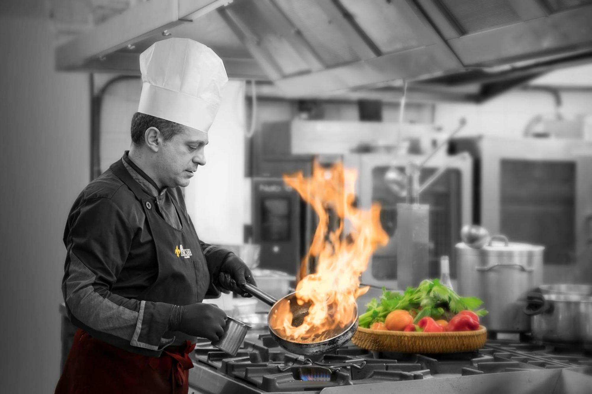 Hotel Ristorante Toscana Alassio Ngoại thất bức ảnh