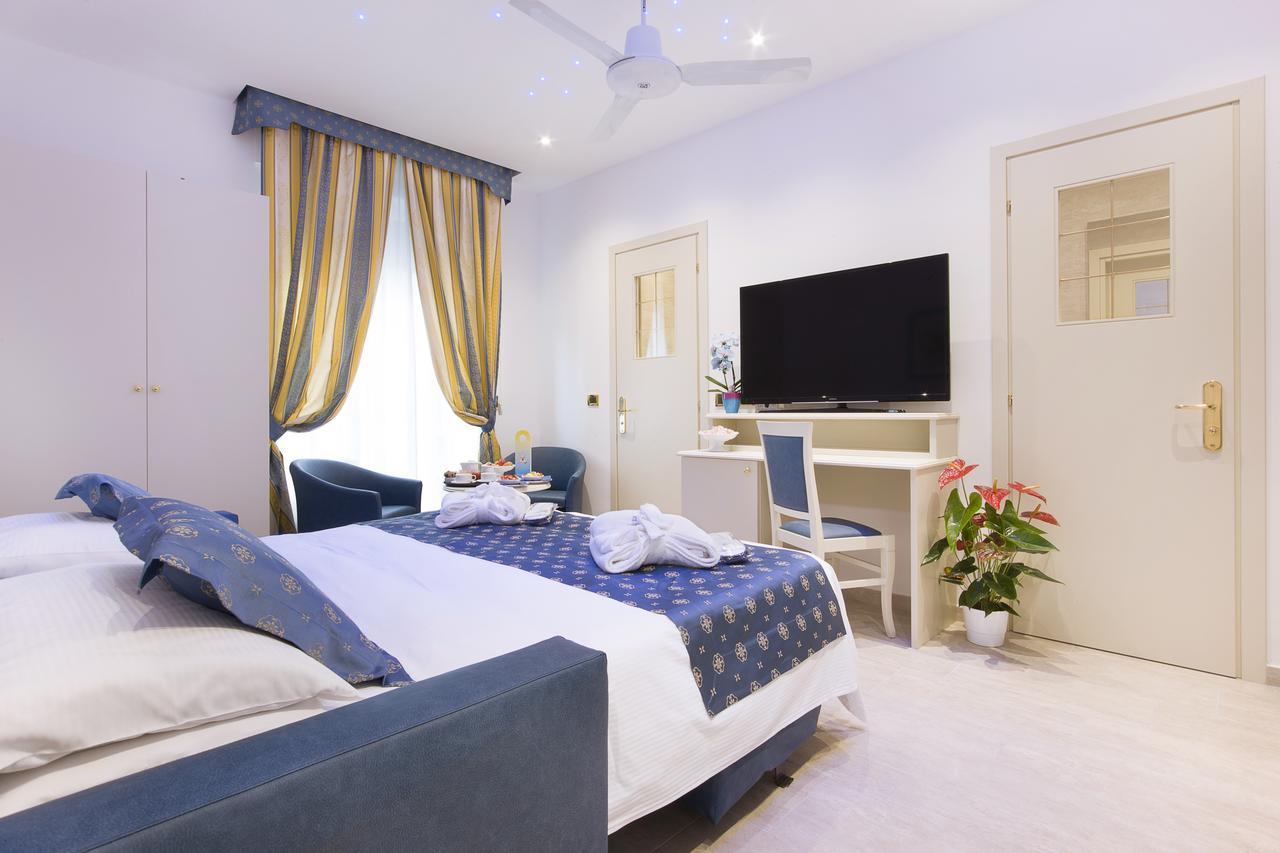 Hotel Ristorante Toscana Alassio Ngoại thất bức ảnh